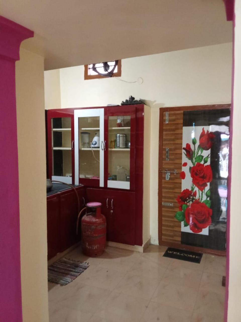 Om Sai Ram Home Stay Tiruvannāmalai Extérieur photo