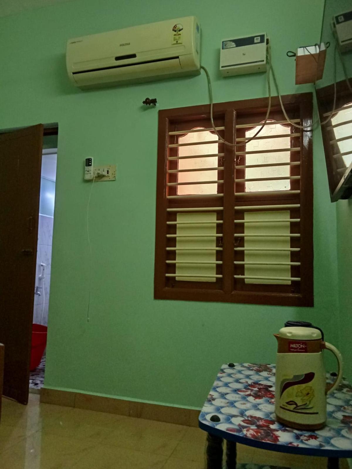 Om Sai Ram Home Stay Tiruvannāmalai Extérieur photo